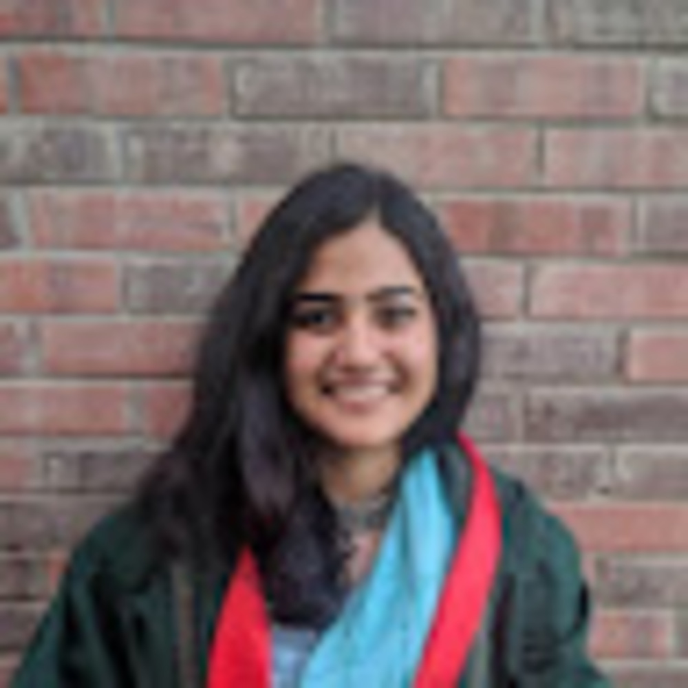Meet your Posher, Urvashi